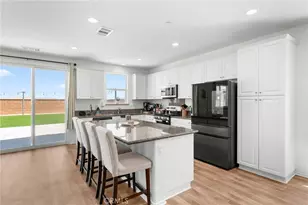 13343 Macaw Pl, Victorville, CA 92395 - Photo 5