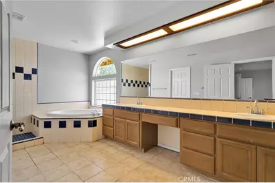 1220 Hollister, Pinon Hills, CA 92372 - Photo 33