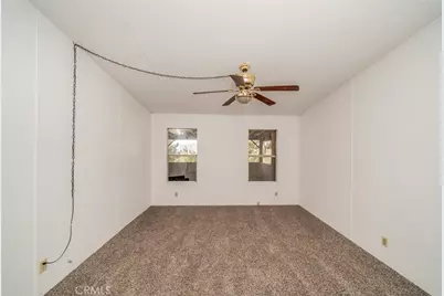 6474 Macapa, Phelan, CA 92371 - Photo 57