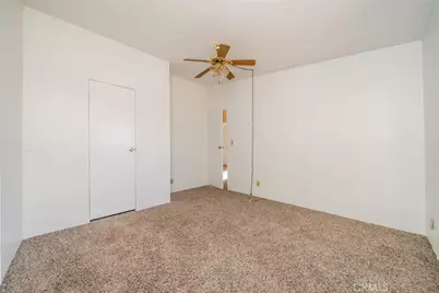 6474 Macapa, Phelan, CA 92371 - Photo 51