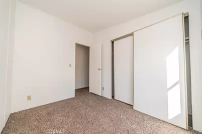 6474 Macapa, Phelan, CA 92371 - Photo 49