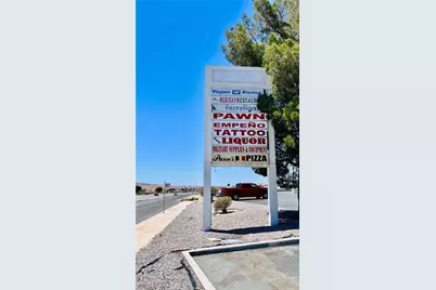 18768 US Highway 18 #210, Apple Valley, CA 92307 - Photo 9