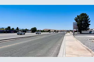 18768 US Highway 18 #210, Apple Valley, CA 92307 - Photo 13