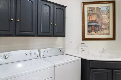 11083 Port Royale Court, Apple Valley, CA 92308 - Photo 19