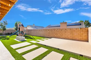 12644 Ojo Caliente, Victorville, CA 92392 - Photo 33