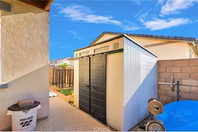 12644 Ojo Caliente, Victorville, CA 92392 - Photo 35