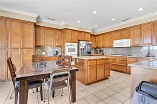 13059 Heywood St, Victorville, CA 92392 - Photo 19