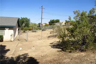 15412 Myalon Rd, Apple Valley, CA 92307 - Photo 55