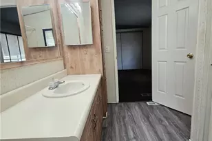 22601 Bear Valley Road, Apple Valley, CA 92308 - Photo 13