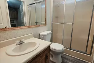 22601 Bear Valley Road, Apple Valley, CA 92308 - Photo 23