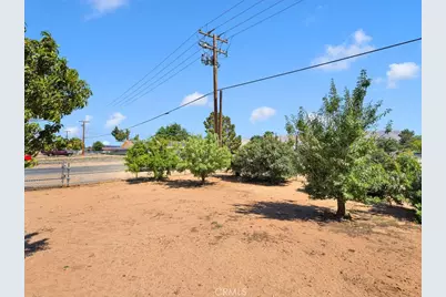 11110 Saratoga Road, Apple Valley, CA 92308 - Photo 5