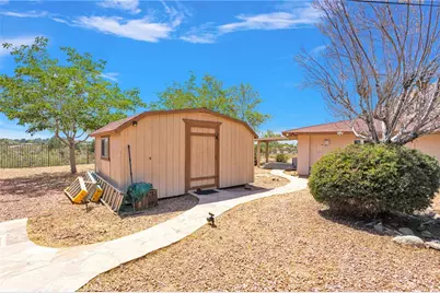 20430 Rancherias, Apple Valley, CA 92307 - Photo 47