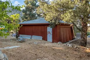7685 Wintergreen, Wrightwood, CA 92397 - Photo 29