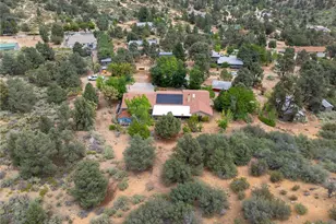 7685 Wintergreen, Wrightwood, CA 92397 - Photo 47