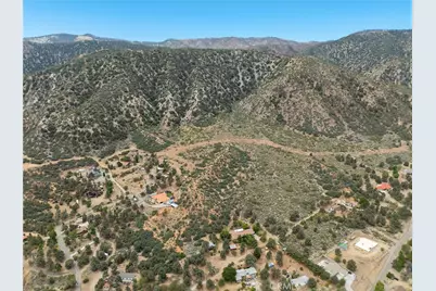 7685 Wintergreen, Pinon Hills, CA 92397 - Photo 39