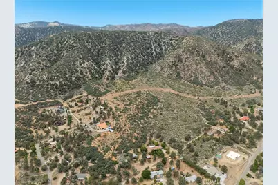 7685 Wintergreen, Wrightwood, CA 92397 - Photo 39