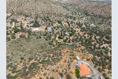 7685 Wintergreen, Pinon Hills, CA 92397 - Photo 45