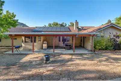 7685 Wintergreen, Wrightwood, CA 92397 - Photo 23