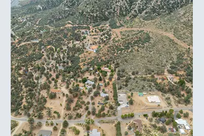 7685 Wintergreen, Pinon Hills, CA 92397 - Photo 41