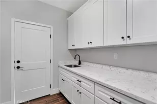 10055 Eaby, Phelan, CA 92371 - Photo 11