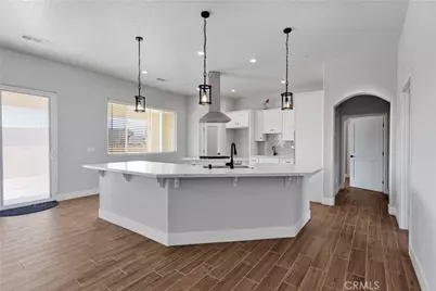 10055 Eaby, Phelan, CA 92371 - Photo 7