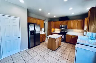 12431 Blazing Star Ln, Victorville, CA 92392 - Photo 13