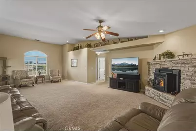 11526 Prairie, Oak Hills, CA 92344 - Photo 17