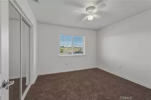 11526 Prairie, Oak Hills, CA 92344 - Photo 33