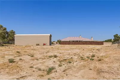 19501 Kinai, Apple Valley, CA 92307 - Photo 49