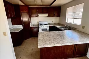 15375 Cheyenne Rd, Apple Valley, CA 92307 - Photo 7