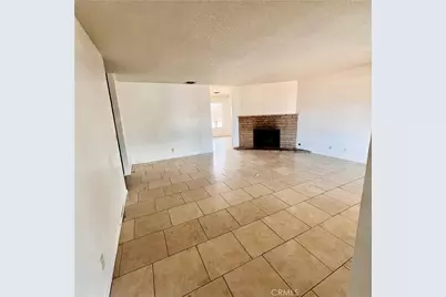 15375 Cheyenne Road, Apple Valley, CA 92307 - Photo 9