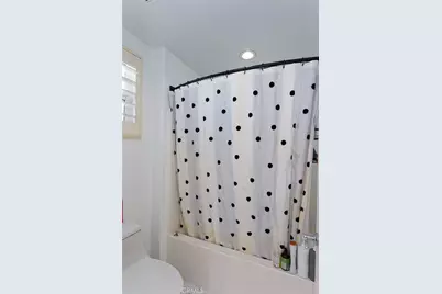 14911 Sunset Gardens Court, Victorville, CA 92394 - Photo 35