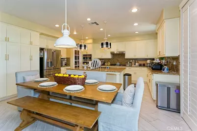 14911 Sunset Gardens Court, Victorville, CA 92394 - Photo 23