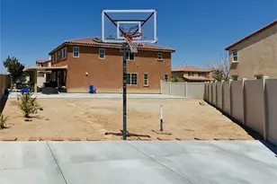 14911 Sunset Gardens Ct, Victorville, CA 92394 - Photo 57