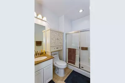 14911 Sunset Gardens Court, Victorville, CA 92394 - Photo 17