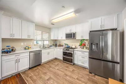 14348 Chumash, Victorville, CA 92394 - Photo 7
