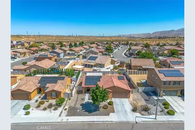 14348 Chumash, Victorville, CA 92394 - Photo 17