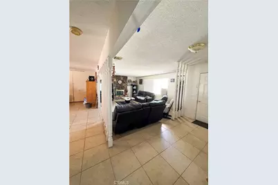 2016 Barcelona Circle, Barstow, CA 92311 - Photo 5