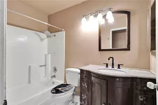 14181 Hillsborough Dr Dr, Victorville, CA 92392 - Photo 15