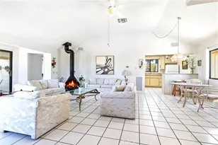 25274 Skyline, Apple Valley, CA 92308 - Photo 5