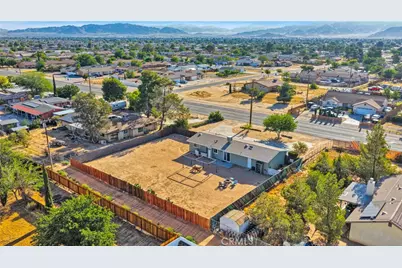 12696 Kiowa Road, Apple Valley, CA 92308 - Photo 39