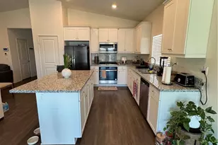 13110 Sierra Blanca Wy, Victorville, CA 92394 - Photo 7