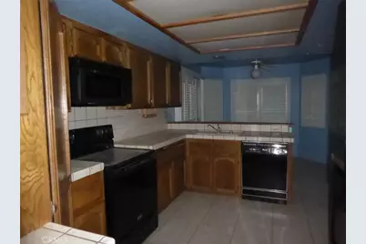 11645 Aster, Victorville, CA 92392 - Photo 11