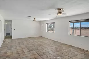 12736 Oasis, Pinon Hills, CA 92372 - Photo 7