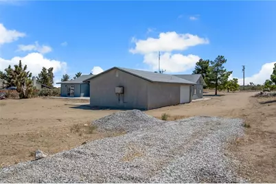 12736 Oasis, Pinon Hills, CA 92372 - Photo 31