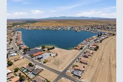 26515 Blue Water, Helendale, CA 92342 - Photo 39