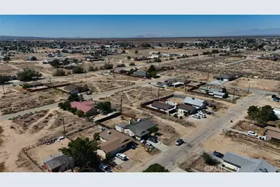 8400 Quezon Avenue, California City, CA 93505 - Photo 3