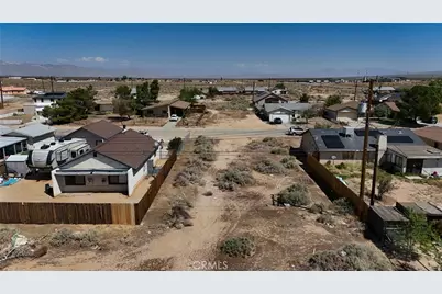 8400 Quezon Avenue, California City, CA 93505 - Photo 7