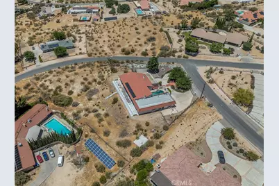 19585 Crest, Apple Valley, CA 92307 - Photo 53