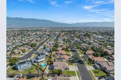 7600 Jacaranda Avenue, Fontana, CA 92336 - Photo 49